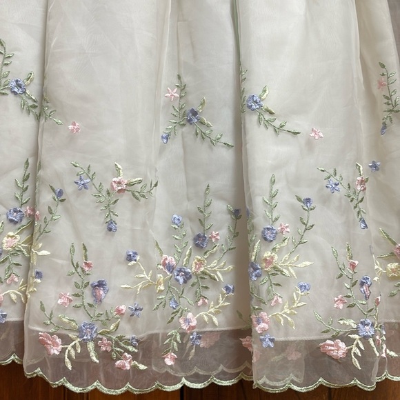 Vintage Pinokio Dress Weddings, Pageants, Formal Events No Size See Measurements - Picture 6 of 15